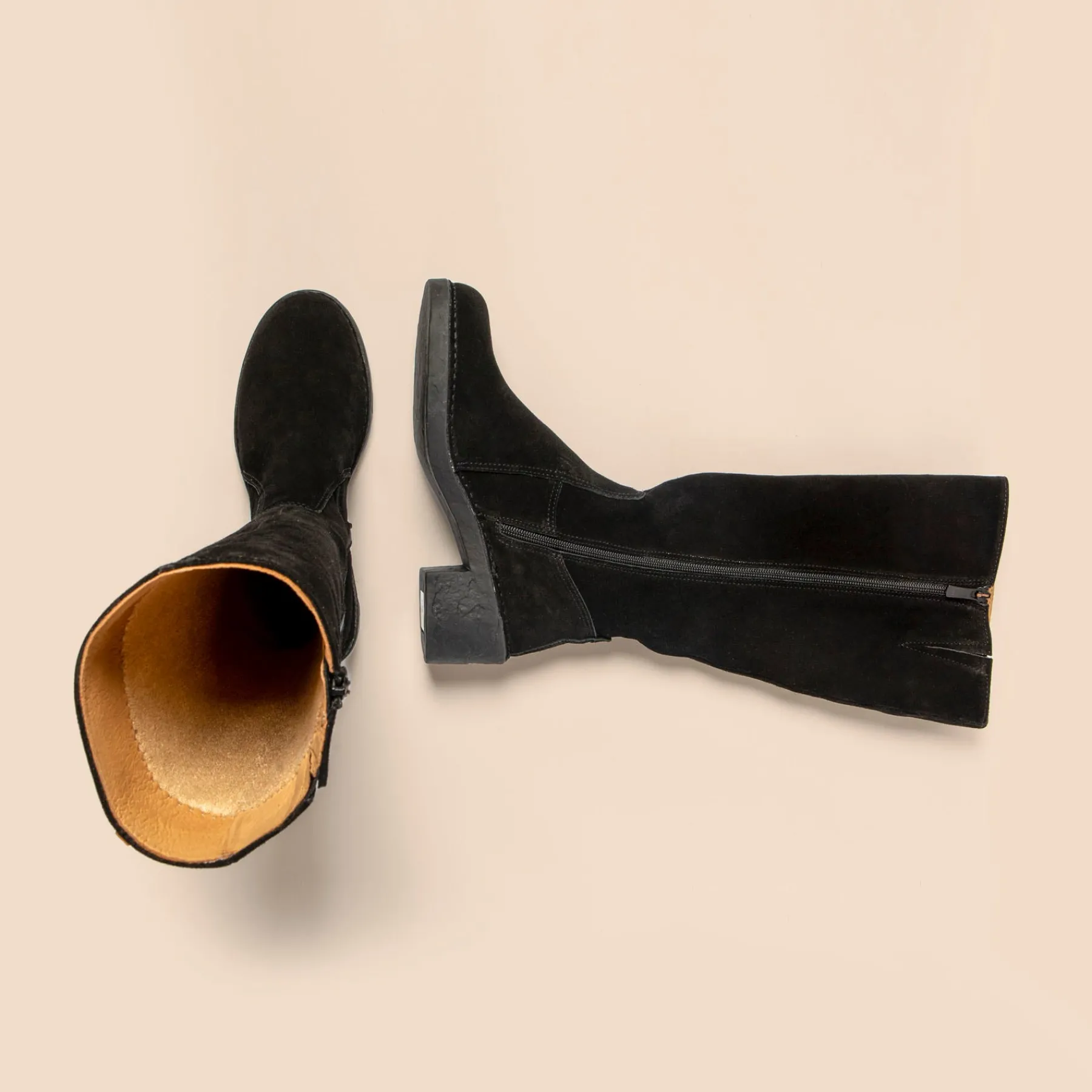 ticino_3-2.webp Mujer El Naturalista 5663 Ticino